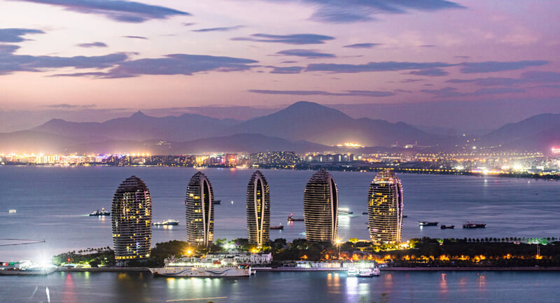 <b>惊！2025年消失了436家银行，我们的钱存在哪更放心？</b>